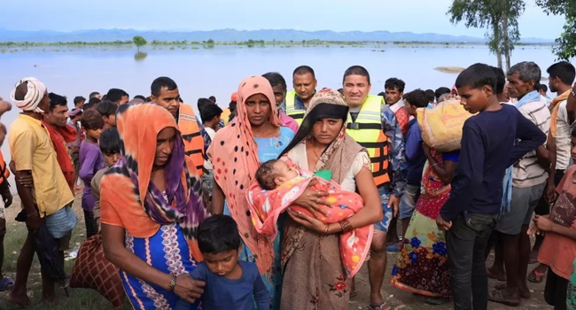 নেপালে বন্যা-ভূমি ধ্বসে ৩৩ জন নিহত ও নিখোঁজ ২২ জন