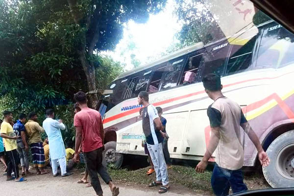 শান্তিগঞ্জে সড়ক দুর্ঘটনায় স্কুল শিক্ষার্থী সহ ২ জন নিহত ও ৪ জন আহত